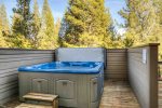 The Masters Lodge, Large Private Hot Tub on Deck